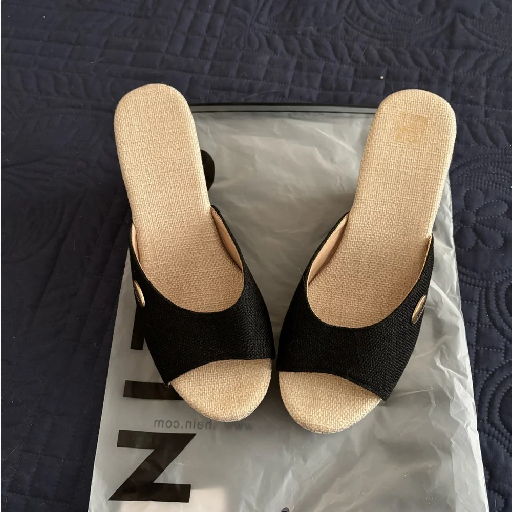 Black Wedge Sandals NWOT